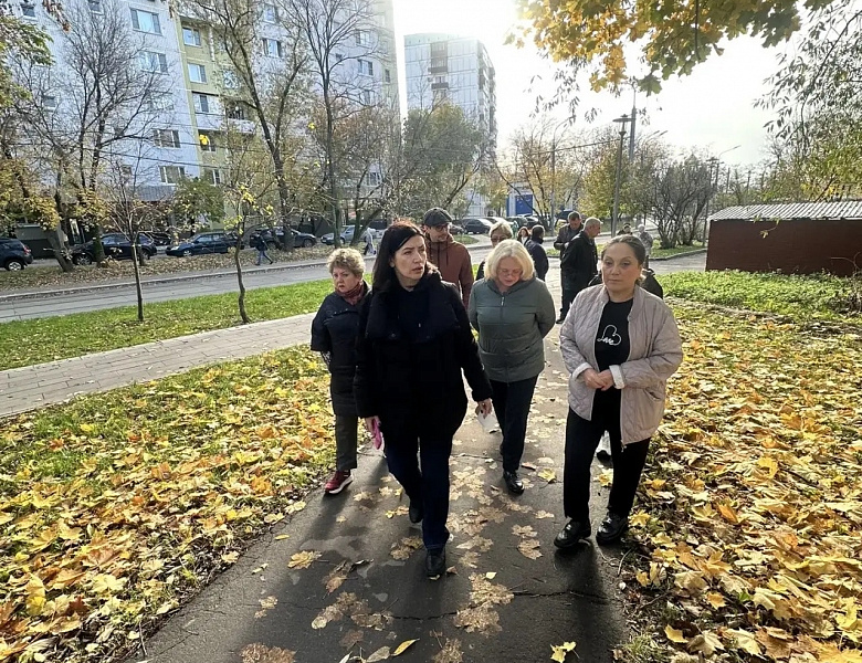 Новогиреевцы приняли участие в традиционном субботнем обходе территории района