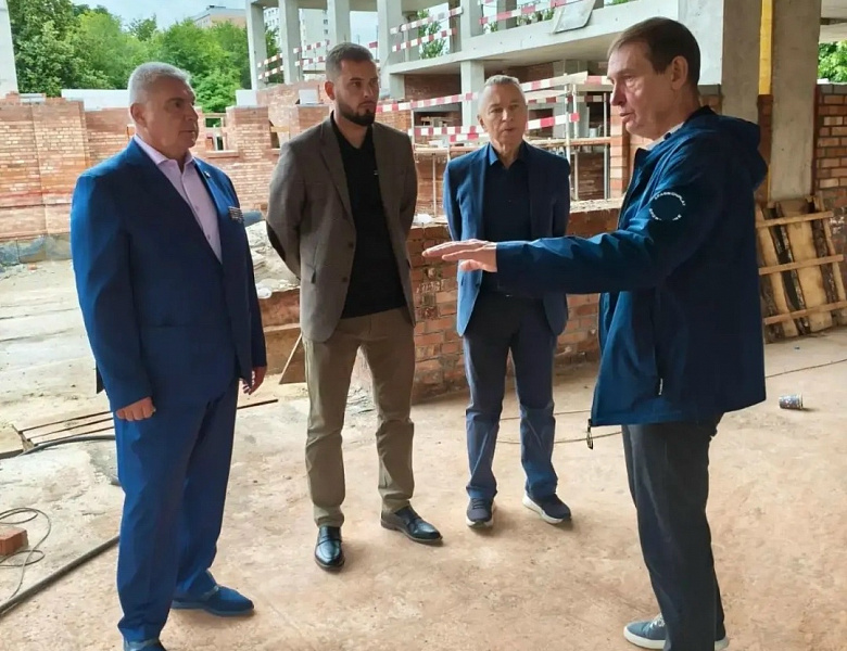 У строящегося в Новогирееве храма подписали Соглашение о сотрудничестве 
