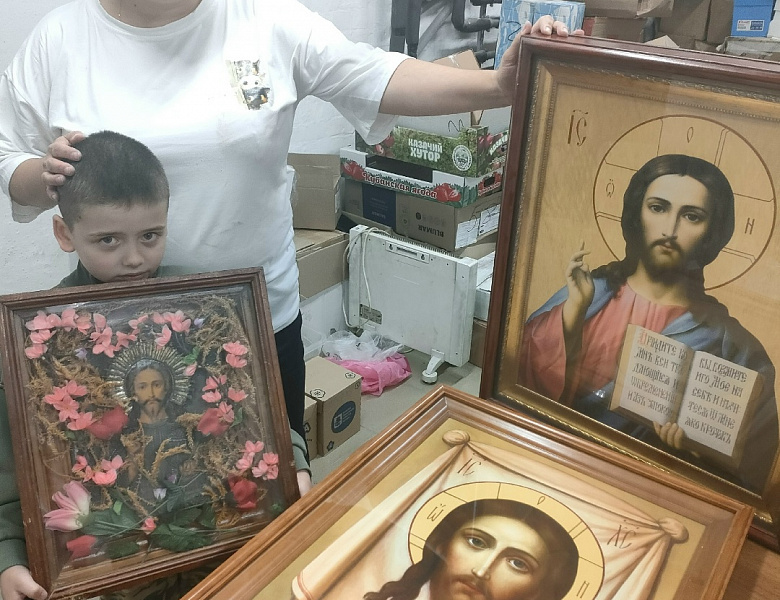 Прихожане храма святого Владимира вновь отправили гуманитарный груз на СВО