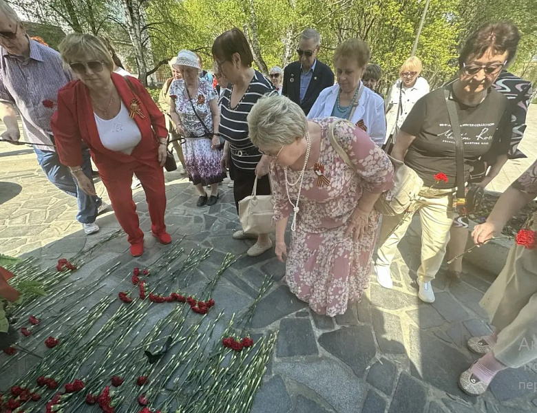 Глава МО Новогиреево Владимир Чикунов принял участие в митинге, посвящённом Дню Победы